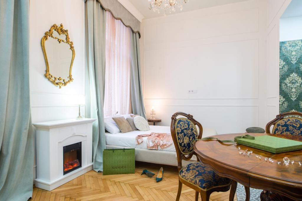 Regina Apartments On Kiraly Street Budapest Eksteriør bilde
