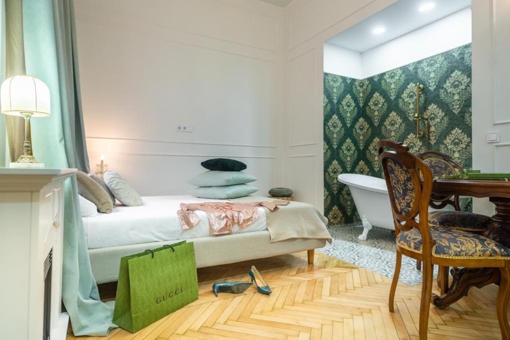 Regina Apartments On Kiraly Street Budapest Eksteriør bilde