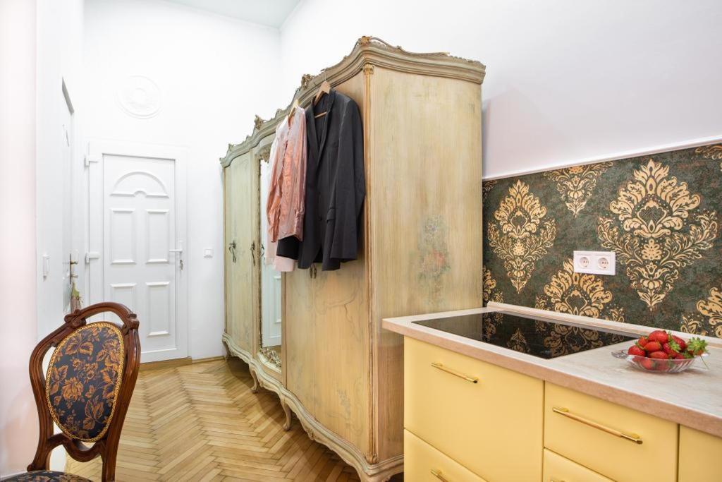 Regina Apartments On Kiraly Street Budapest Eksteriør bilde