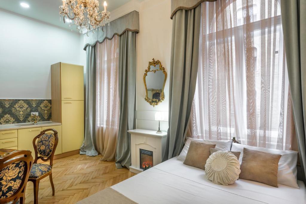 Regina Apartments On Kiraly Street Budapest Eksteriør bilde